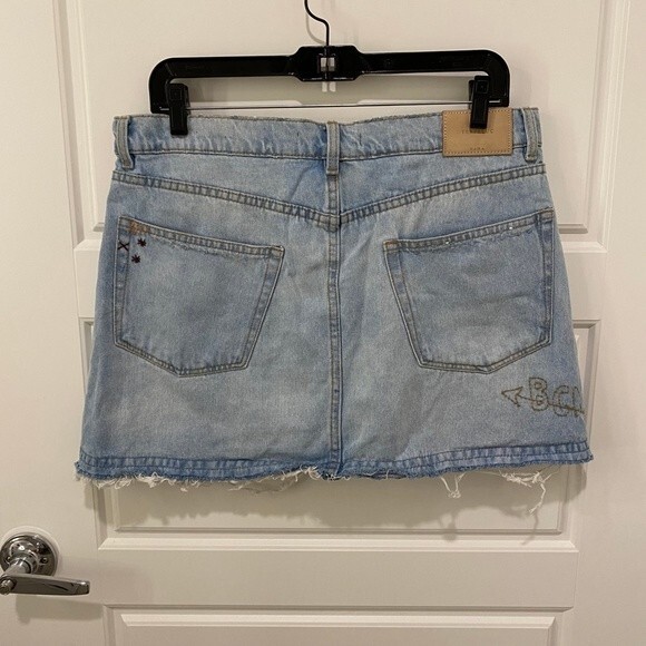 Zara Trafaluc Denim Distressed Mini Skirt. Embroidered. Blue. Large. Streetwear. - Picture 7 of 13